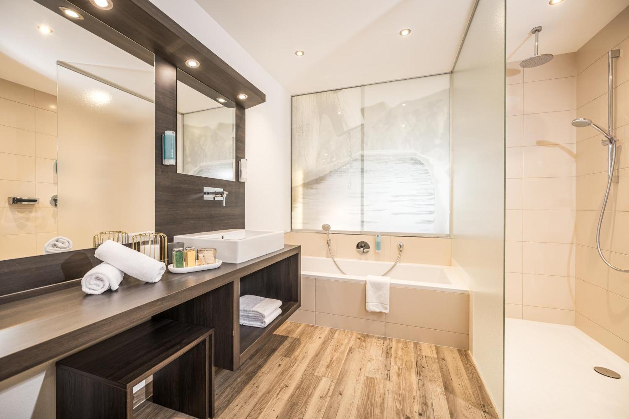 Zum Senner Suites Zillertal (Adults Only) Schlitters Bagian luar foto