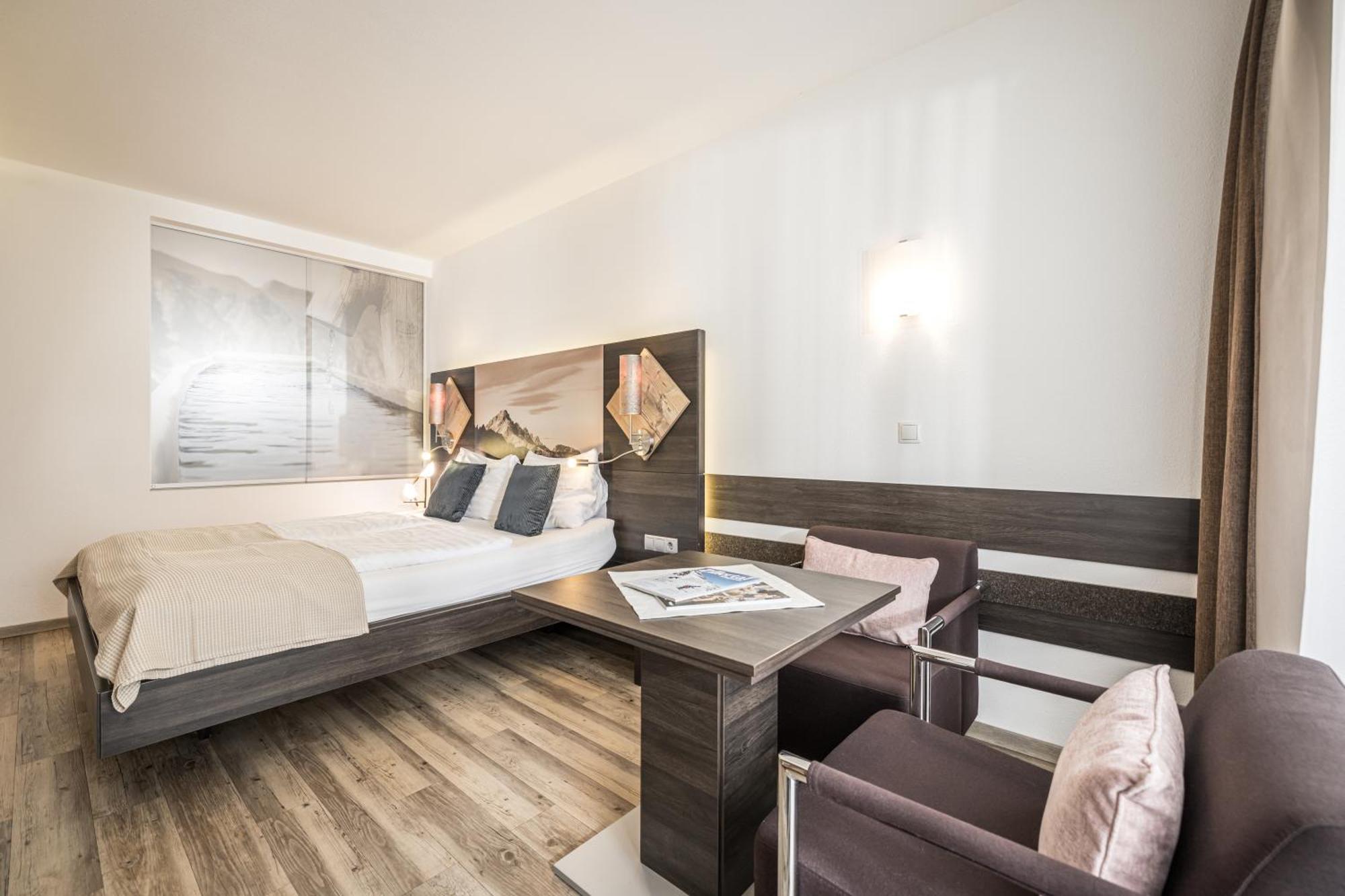 Zum Senner Suites Zillertal (Adults Only) Schlitters Bagian luar foto
